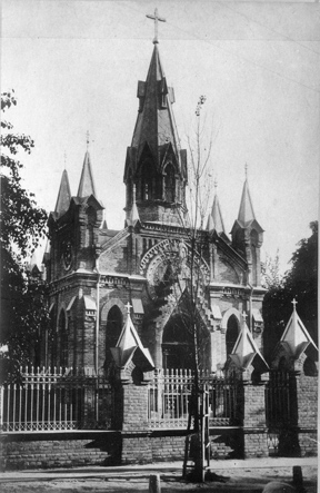 Ніжинській костьол. Фото початку ХХ століття з фондів Ніжинського музею.